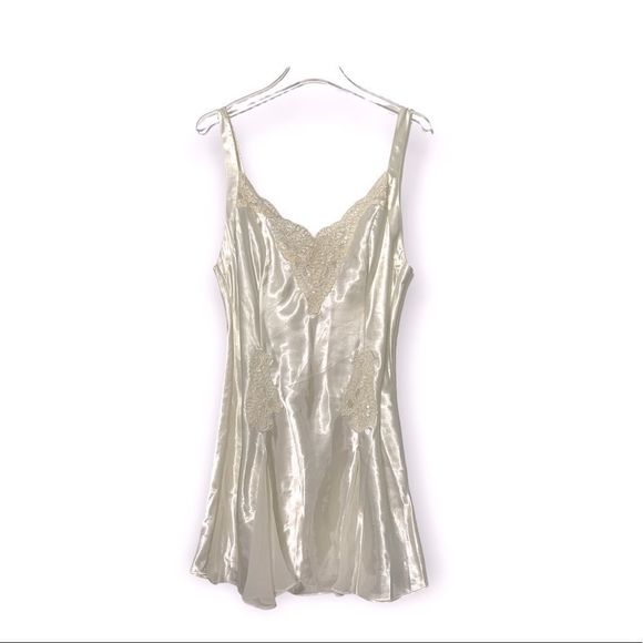 Vintage Victoria’s Secret Lingerie Set Ivory Chamise and Kimono Set Sz Large - Picture 8 of 14